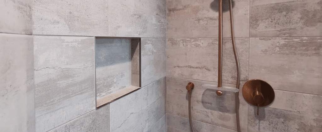 Tiled bathroom walls